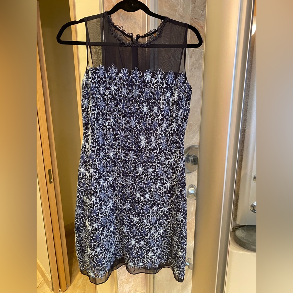 Elie Tahari lace dress